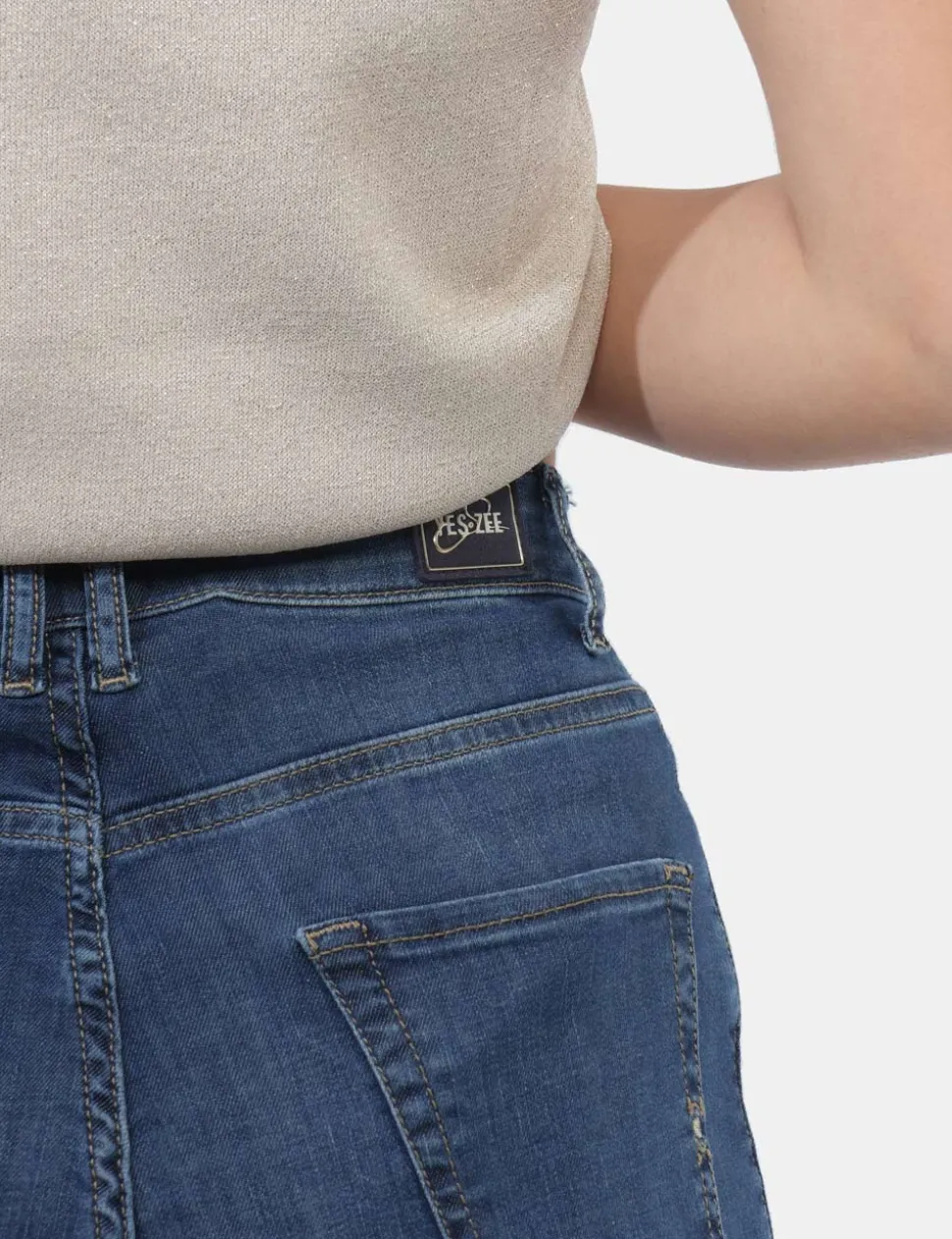 Jeans Yes Zee Blu
