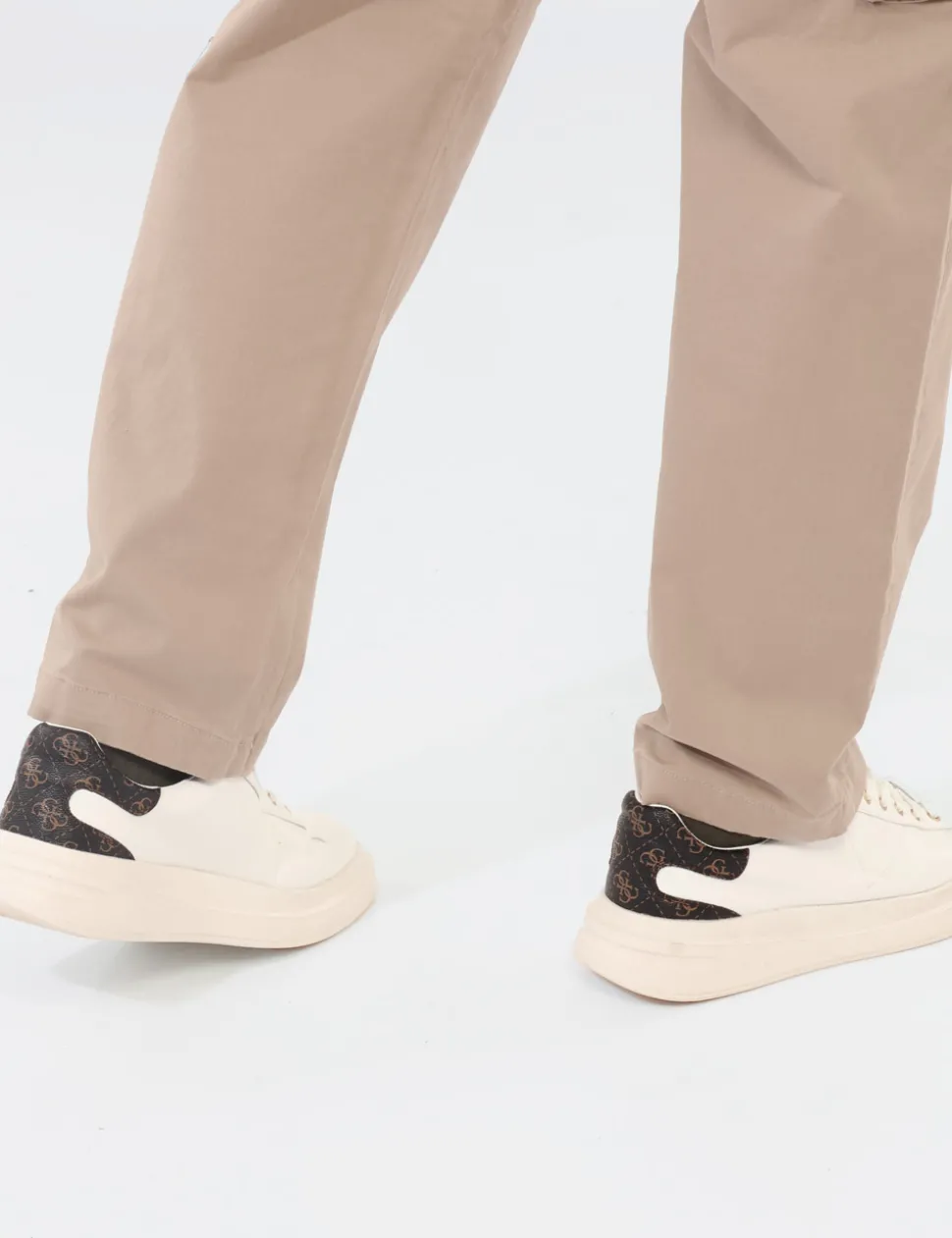 Pantaloni Calvin Klein Grigio