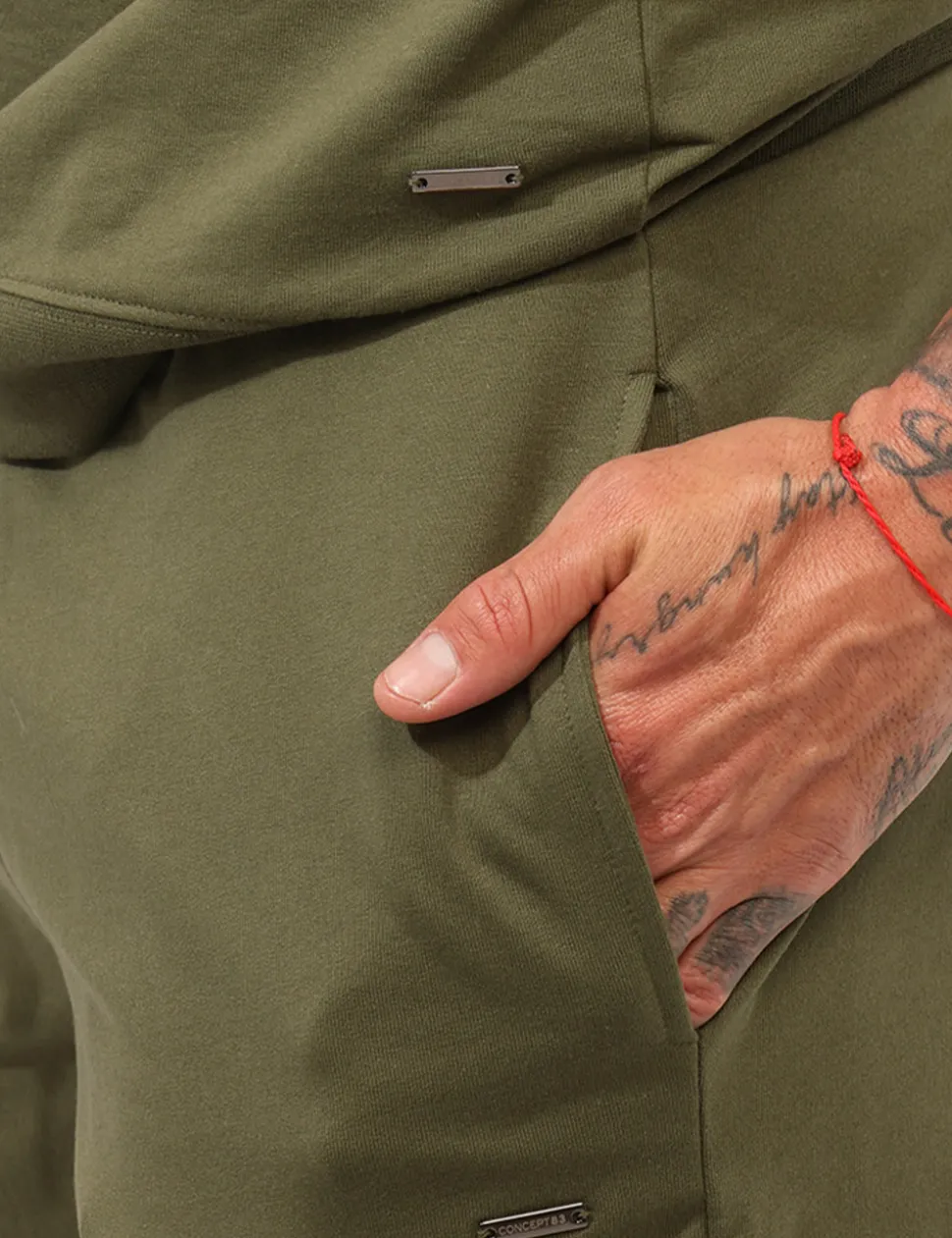 Pantaloni della tuta Concept83 Verdi