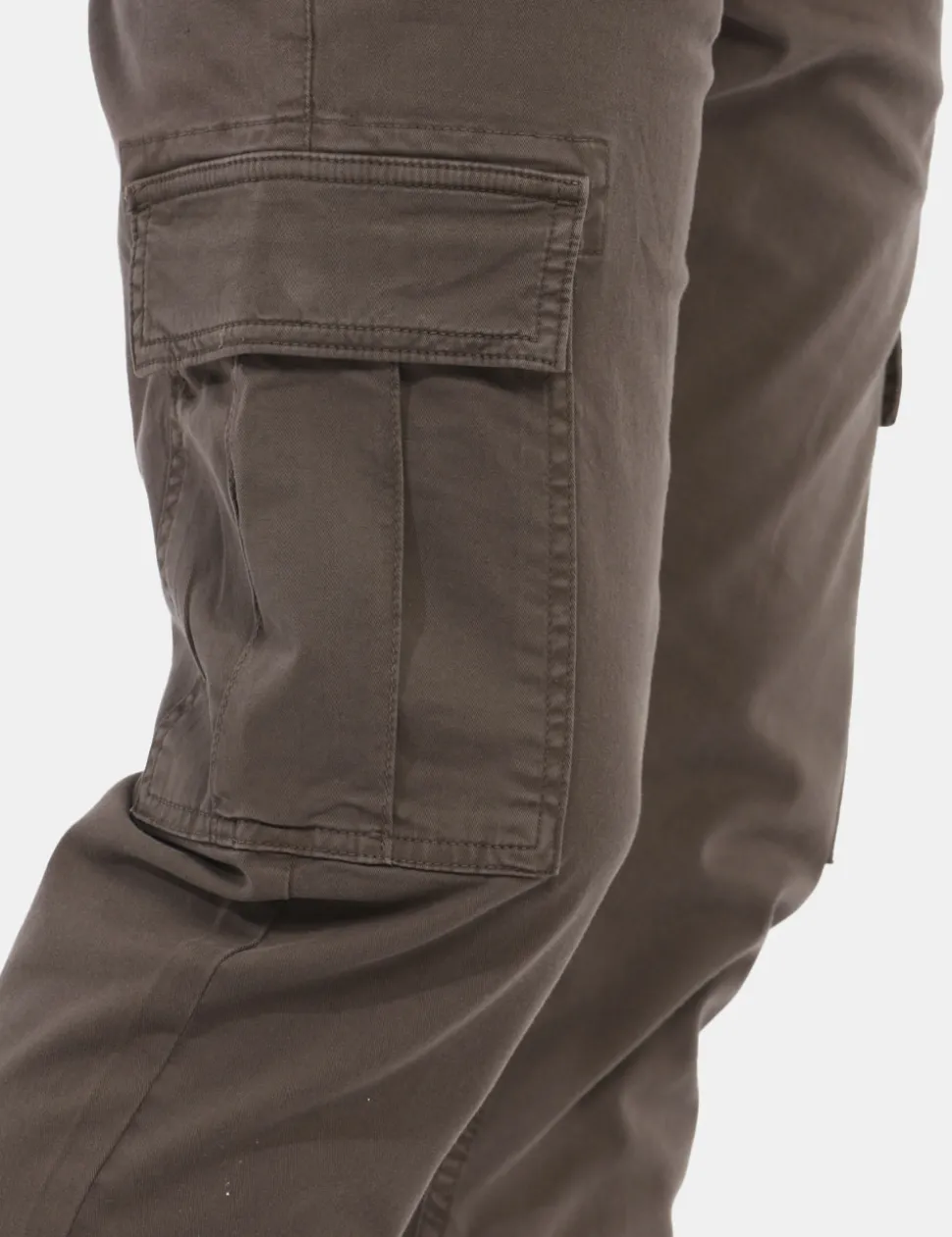 Pantaloni GUESS Marrone