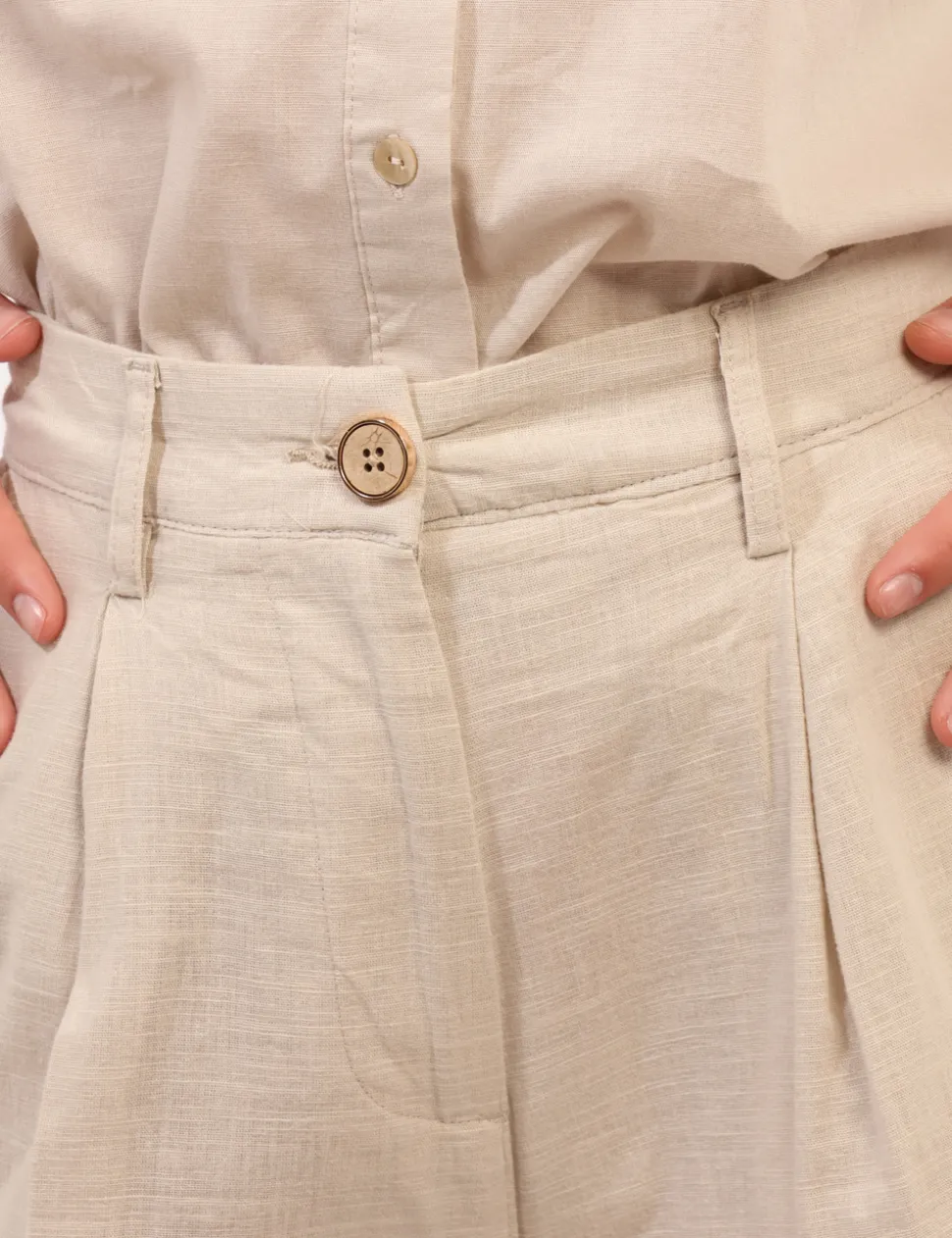 Shorts Yes Zee Beige