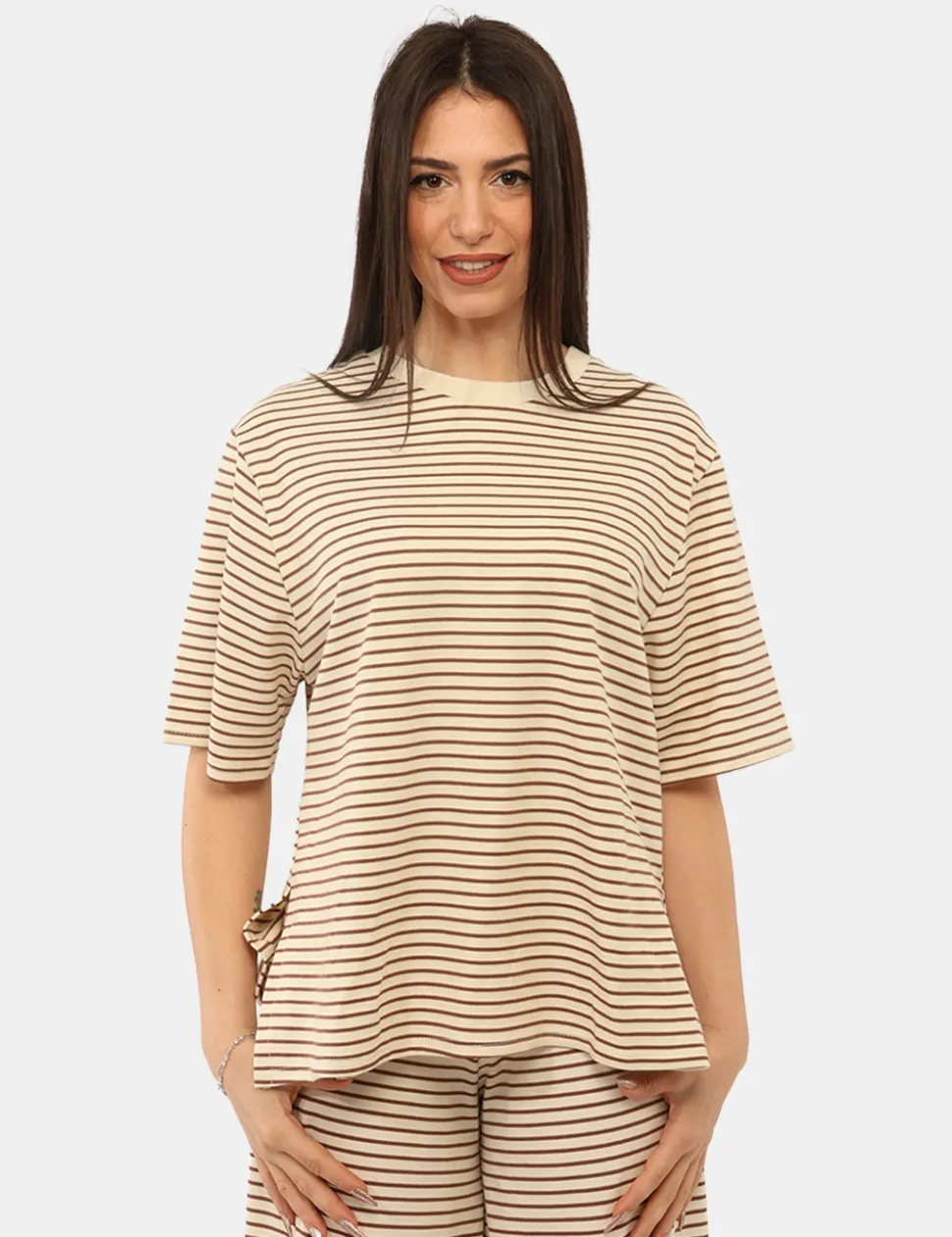 T-shirt Concept83 Marrone