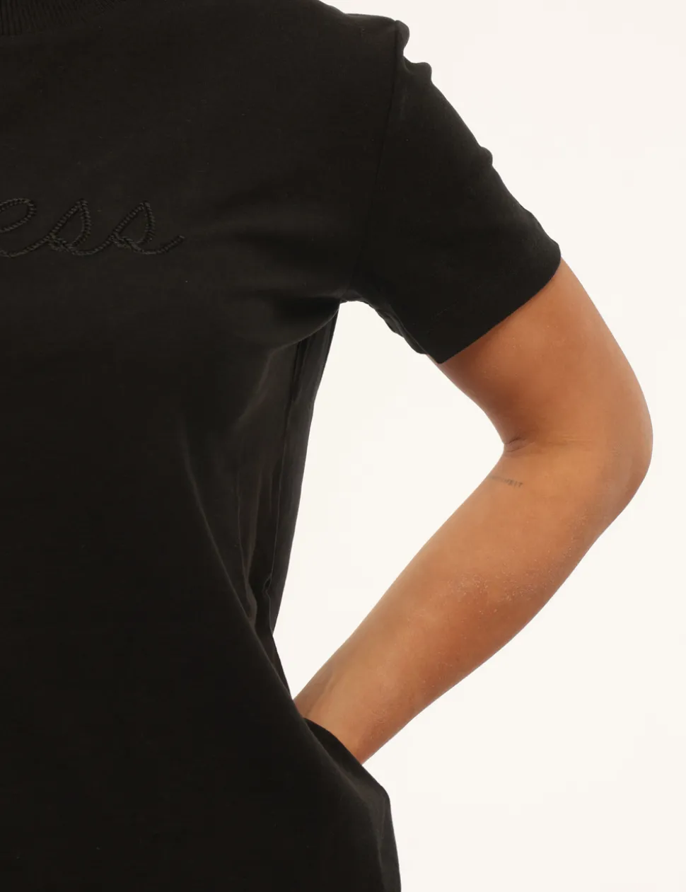T-shirt Guess Nera