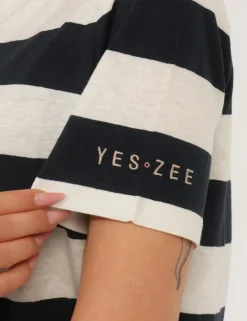 T-shirt Yes Zee Blu